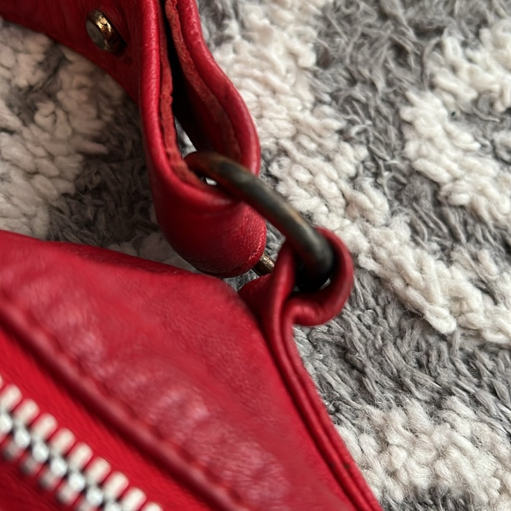 See By Chloe handbag, red leather - pre-loved condition with water damage - Picture 7 of 9
